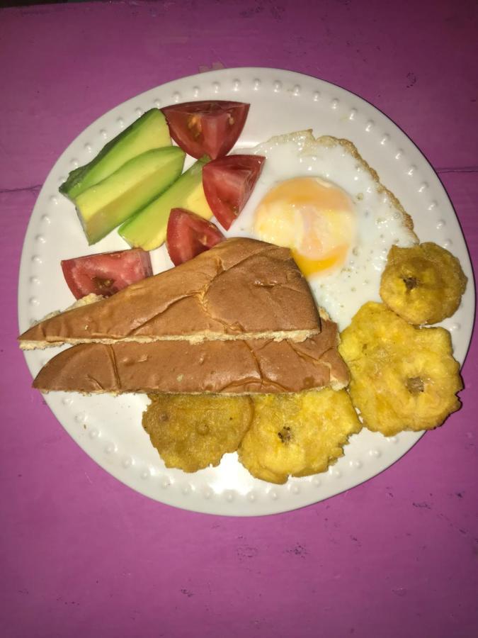 Hostal Johnnier Macao Punta Cana Esterno foto